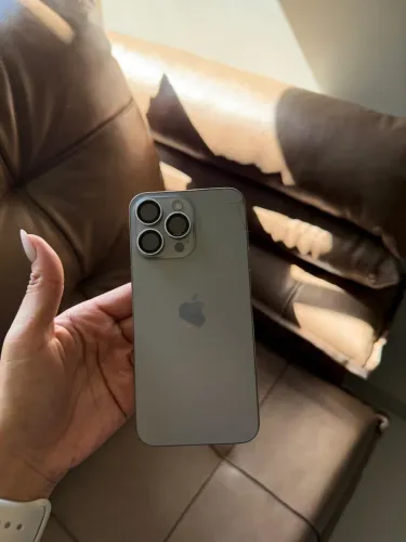 iPhone 15 Pro Max - 256GB