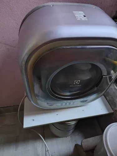 Máquina de lavar Eletrolux 3 quilos
