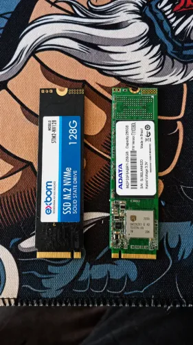 SSD M2 256GB E 128GB - FUNCIONANDO !
