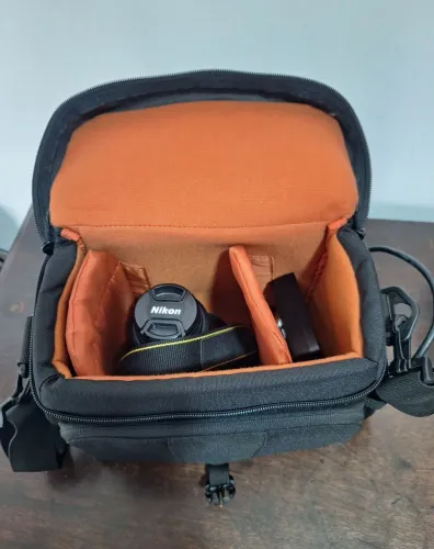 NIKON D3200 | KIT COMPLETO E MUITO BEM CONSERVADO!