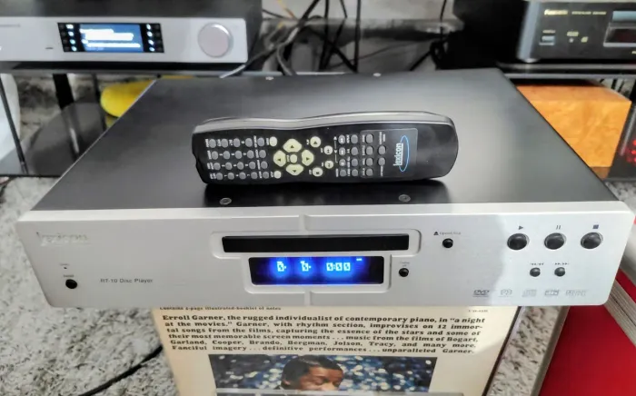 CD PLAYER LEXiCON RT10