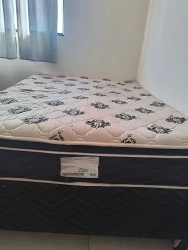 Cama box casal