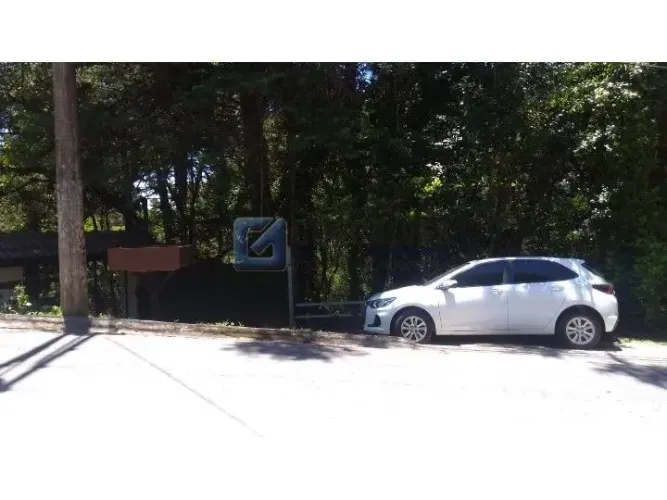 Terreno Comercial à Venda em Campos do Jordão (Jaguaribe) 1.063 m²