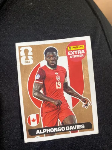 Figurinha Extra Sticker Copa 2026 Panini Alphonso Davies