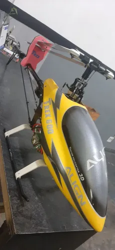 Helicoptero trex 600 esp flybarless original Align