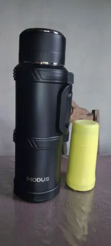 Garrafa térmica 2400ml MODUS(PRETA) + garrafa térmica de café 250ml(amarela)