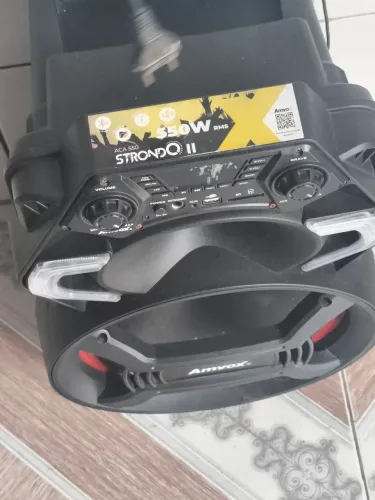 Vendo ou troco em tv 32 funcionando sem defeito
