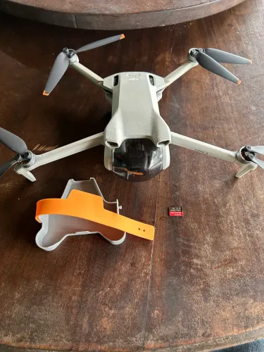 Drone DJI mini 3, controle RC com tela. Levo até você!