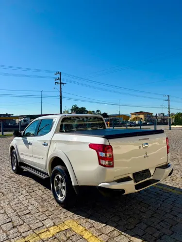 Mitsubishi L200 Triton Sport HPE 2.4 CD Diesel Aut. 2018