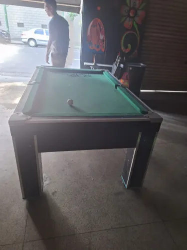 VENDO OU TROCO MESA DE SNOOKER SINUCA NO PLÁSTICO DE QUALIDADE