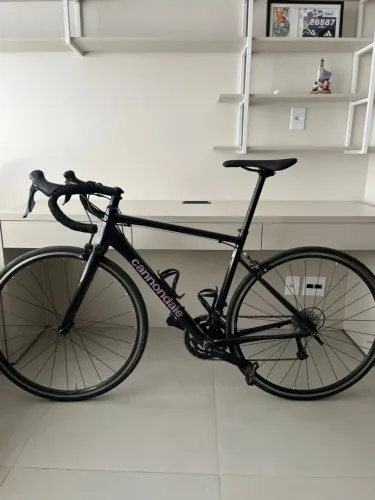 Bicicleta Speed Cannondale Caad Optimo 3 Grupo Sora  2/9  Tamanho 54