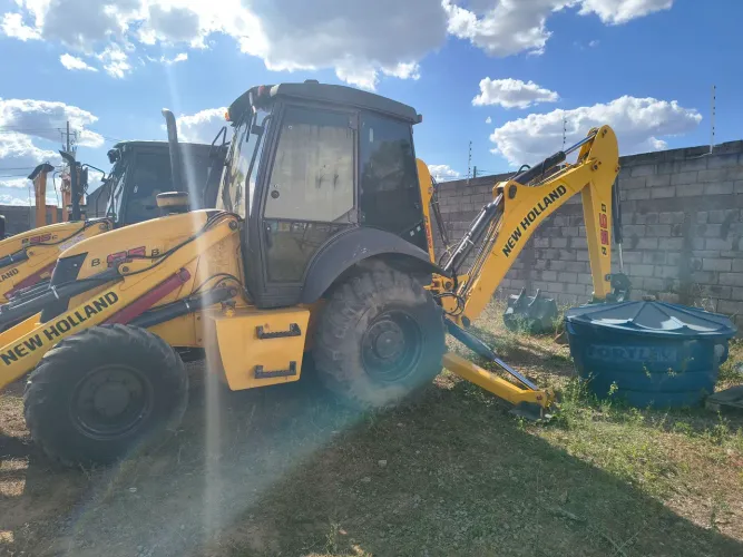 ALUGUEIS DE RETRO ESCAVADEIRA 