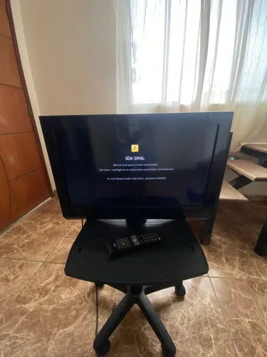 TV LCD 26? FUNCIONANDO PERFEITAMENTE