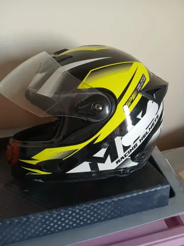 Capacete e Aspirador baratoo