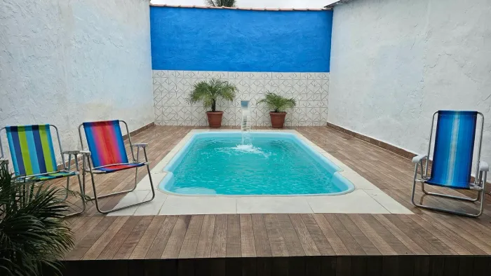 Casa Para Temporada , Em Prado Bahia com piscina.