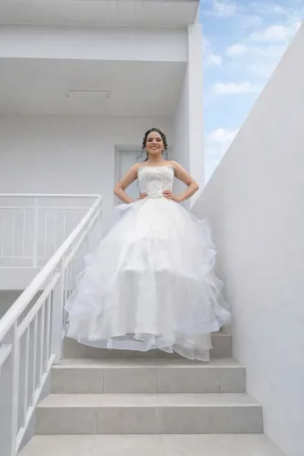 VESTIDO DE CASAMENTO + VÉU + ANÁGUA + COROA