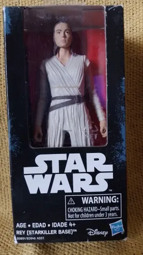 Boneco Rey (starkiller) 15cm Star Wars - lacrada