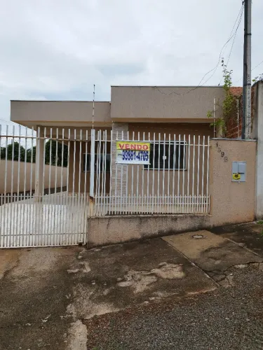 Alugo casa 2000