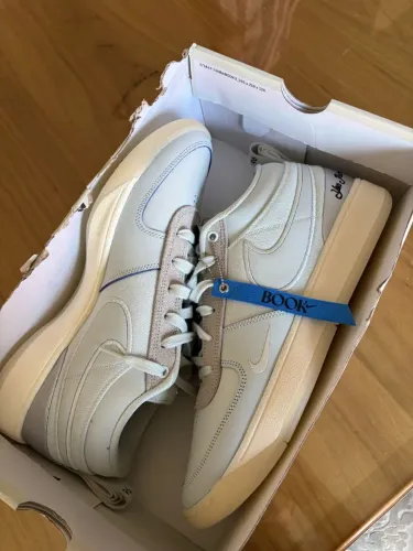 Nike Book 1 Moss point 42,5