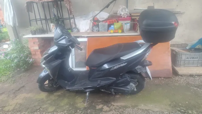 Honda elite 125