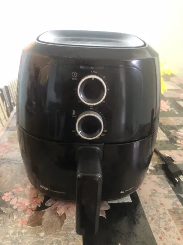 Fritadeira Elétrica Air Fryer WAP Sem Óleo 4L 1500W Antiaderente Preta SEMINOVA
