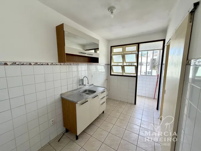 Apartamento 2 Quartos na Trindade