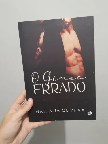 Livro O Gêmeo Errado