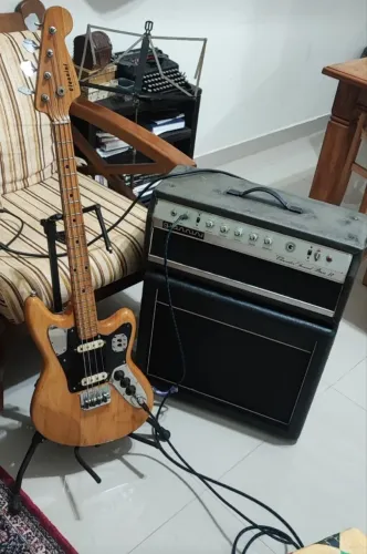 Baixo Giannini Supersonic 