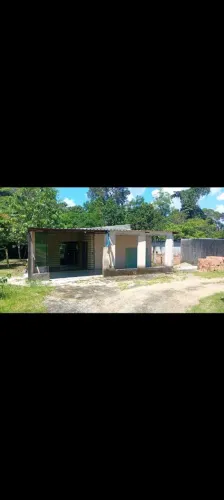 Casa com terreno 
