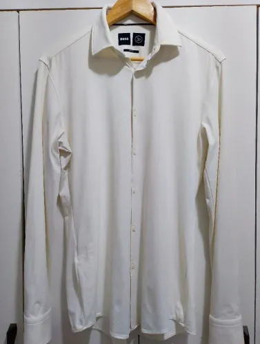 Camisa Hugo Boss slim fit branca masculino 