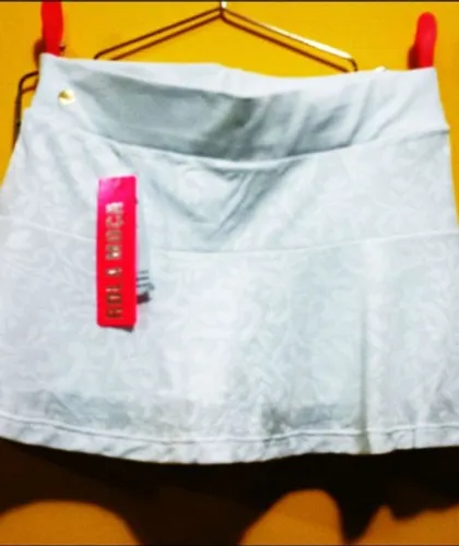 ShortSaia Rola Moça 
