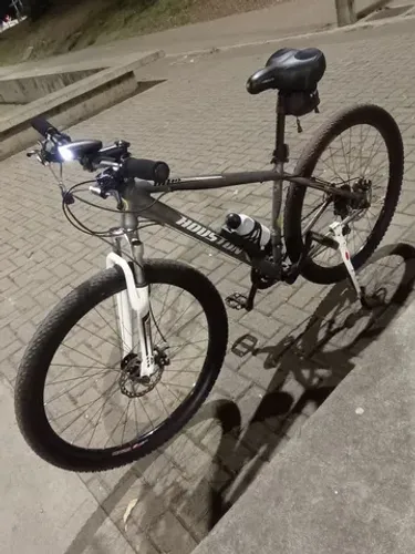 Bike bicicleta aro 29 completa!! Tudo shimano!