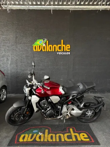 Honda cb 1000r 2019