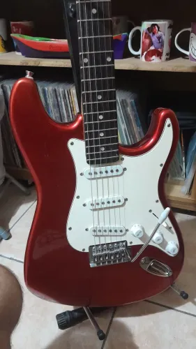 Lindaaa Guita Stratocaster. S.Nova "Troco"