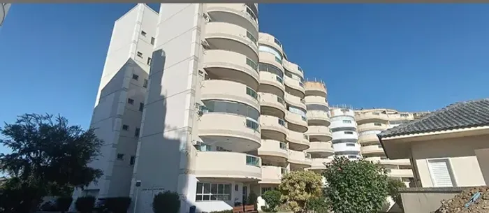 Apartamento 93 metros,3 quartos, 2 suites, 2 vgs , varanda com cortina vidro, infra lazer