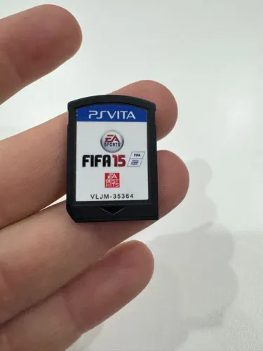 FIFA 15 - PS Vita somente cartucho