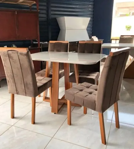 Mesa de Jantar com 4 Cadeiras ORIGINAL MADEIRA MACIÇA PROMOÇÃO