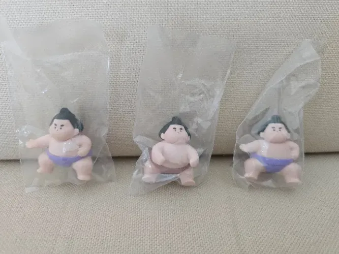 Miniaturas Lutadores de Sumô - 2 Modelos - Importados do Japão - (Preço Unitário)