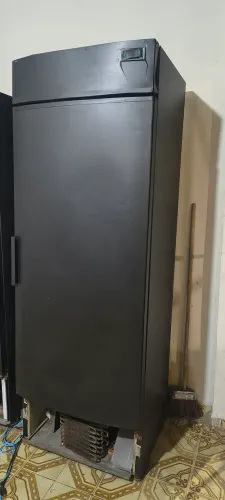 Vendo freezer cervejeira com regulador digital