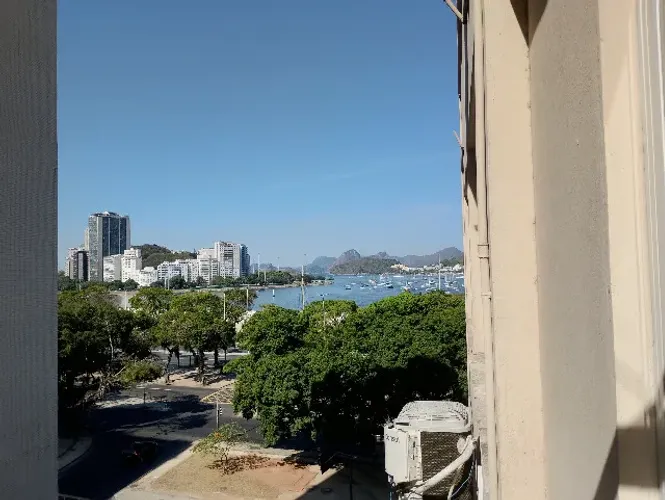Praia de Botafogo, Conjugado todo reformado, semi mobiliado, pronto para morar