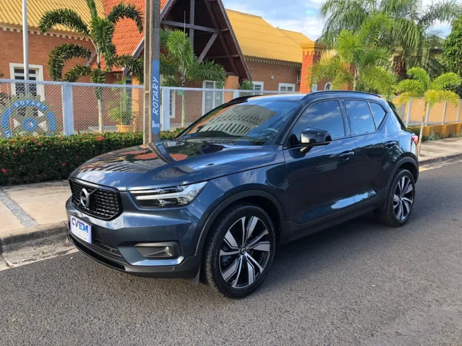 Volvo XC40 R- Desing T5 Hybrid - Recharge  - 2022