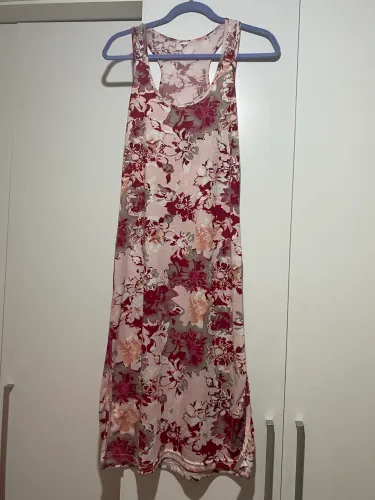 Lindo Vestido de Malha Florido