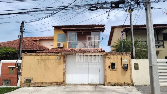 Casa Duplex à Venda em Itaipu | 3 Quartos | Suíte | Piscina | Área Gourmet
