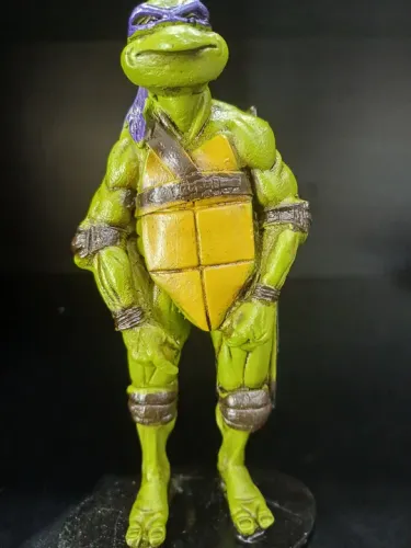Boneco Donatello Teenage Mutant Ninja Resina 18cmTurtles
