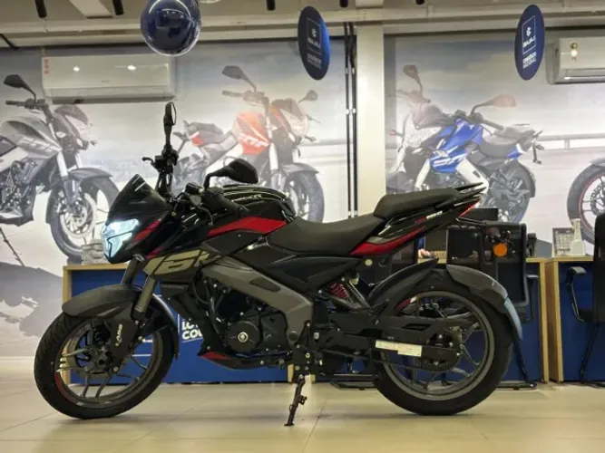 BAJAJ DOMINAR NS 160 25/26 - 3 ANOS DE GARANTIA!