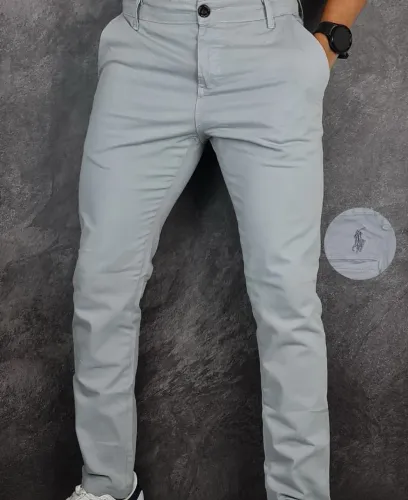 Calça de sarja - 38 ao 48