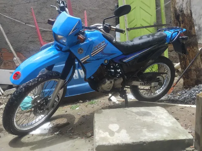 Moto yamaha Xtz 125