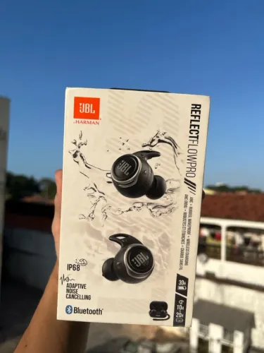 JBL Reflect Flow Pro
