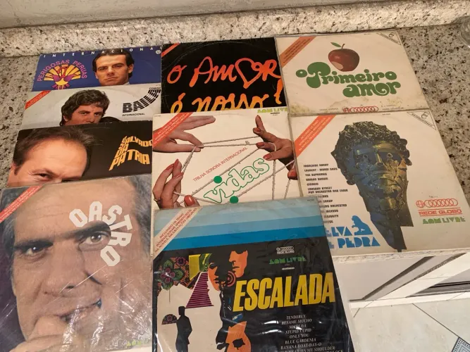 Lote 9 LPs Novelas