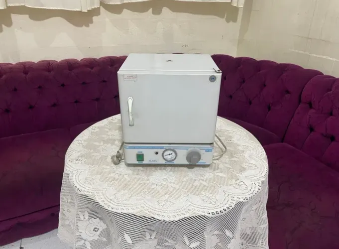 Estufa para Esterilização e Secagem